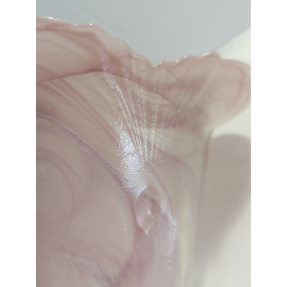 Gorgeous Art Glass Pink white Swirl Vase Scalloped Edge Shell Design 4 1/2" X 5" - Picture 9 of 12